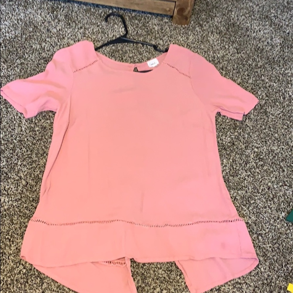 Boutique mauve shirt (medium)